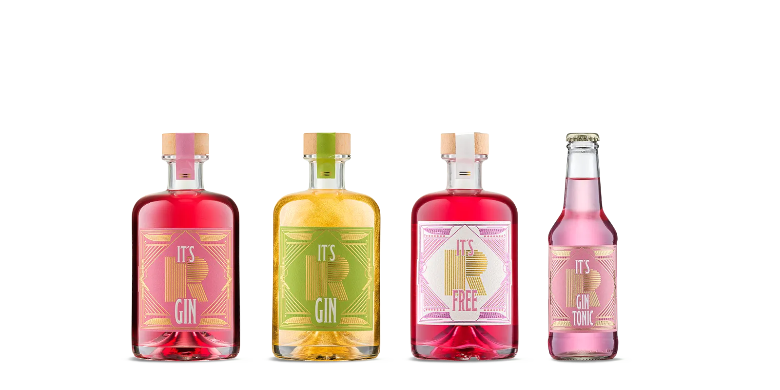 Auf einem weißen Hintergrund stehen vier bunte Gin-Flaschen in einer Reihe. Drei davon sind Glasflaschen mit Korkverschlüssen in Rosa- und Gelbtönen, eine ist eine kleinere Glasflasche mit einer rosa Flüssigkeit. Alle Etiketten sind mit geometrischen Art-déco-Motiven verziert.