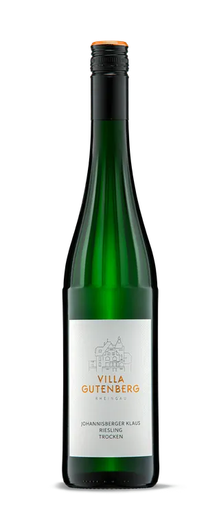 Eine grüne Weinflasche Villa Gutenberg Rheingau mit schwarzer Kapsel und weißem Etikett mit Schloss-Illustration und Aufschrift Johannisberger Klaus Riesling Trocken in oranger Schrift, vor schwarzem Hintergrund.