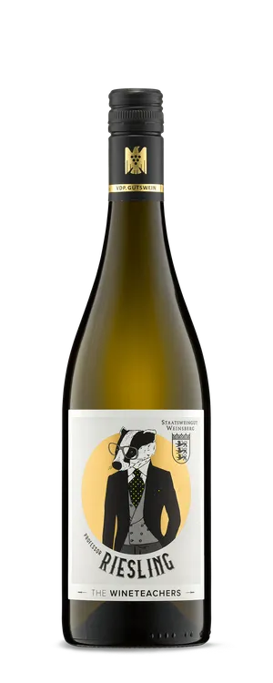 Eine Weißweinflasche Staatsweingut Weinsberg Riesling The Wineteachers mit schwarzer Kapsel und weißem Etikett mit Illustration einer gekleideten Vogelfigur, vor schwarzem Hintergrund.
